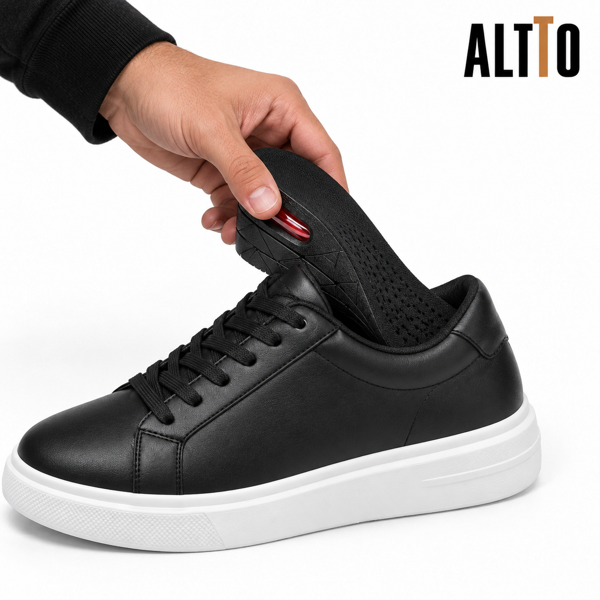 ALTTO LIFT entrando en una zapatilla
