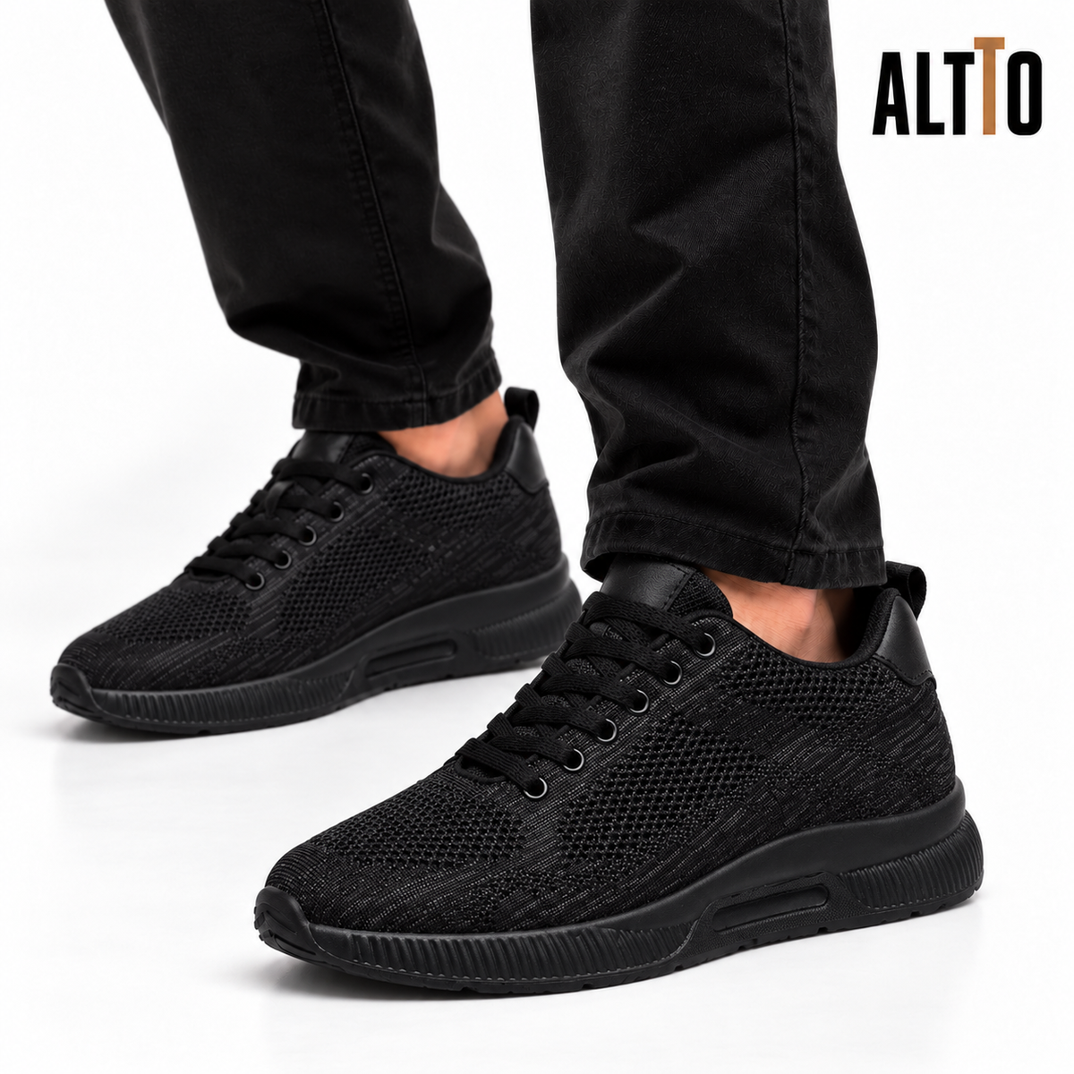 ALTTO SPORT negro total puesta con jeans