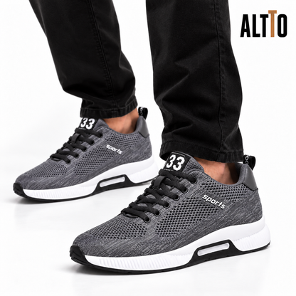 ALTTO SPORT gris puesta con jeans