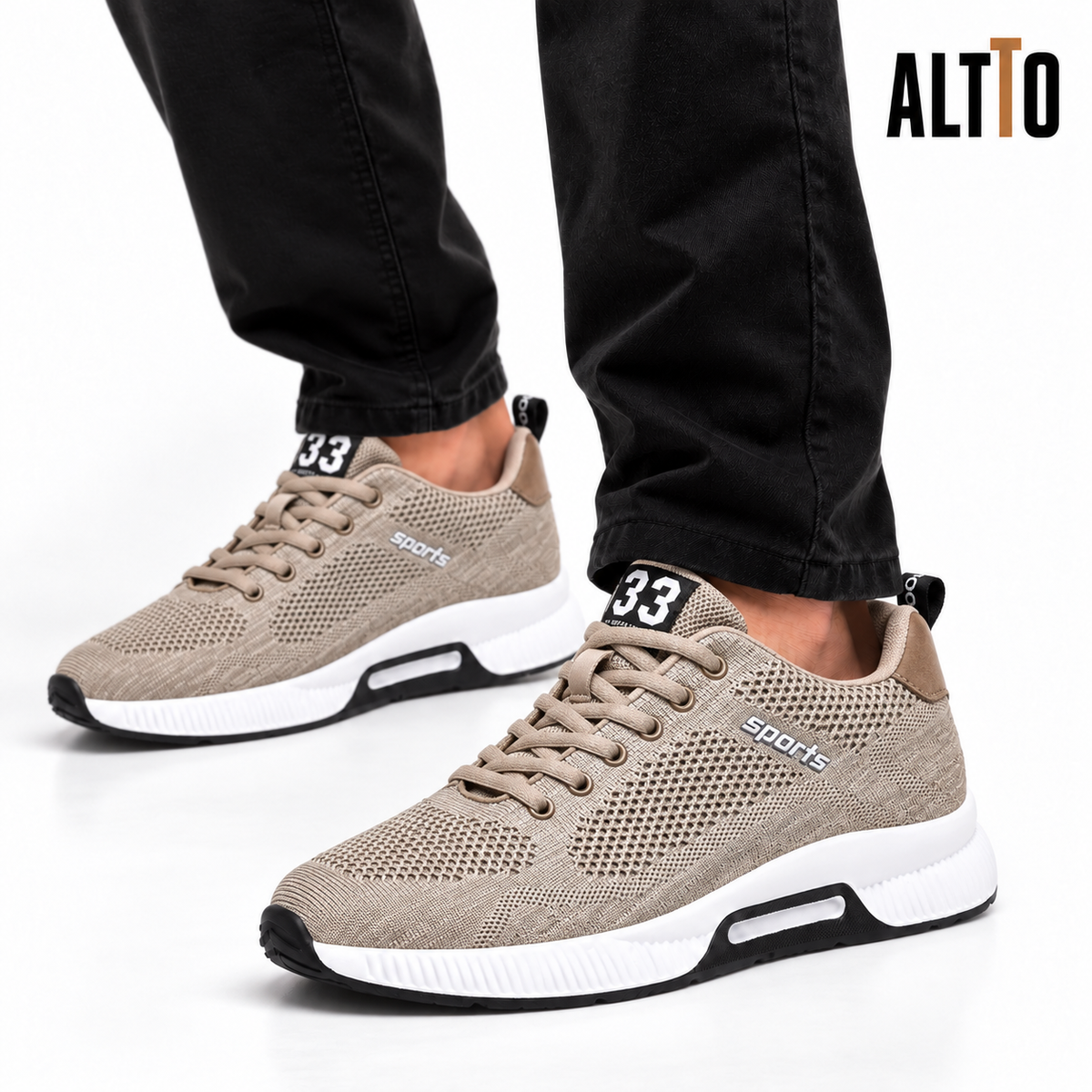 ALTTO SPORT caqui puesta con jeans